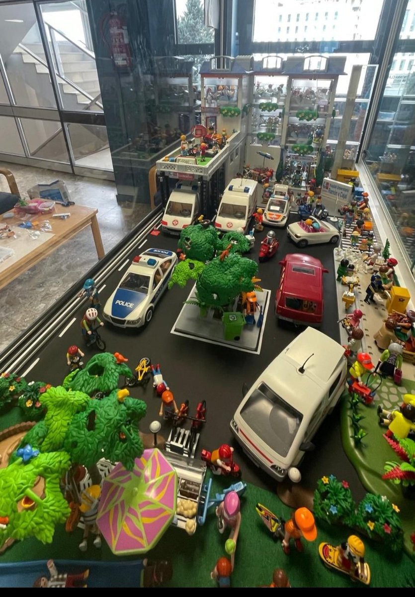 Aesclick tweet media