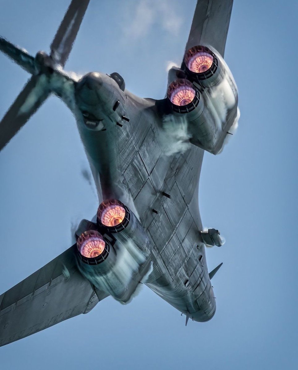 For the B-1 lovers out there! 

📸: szamale