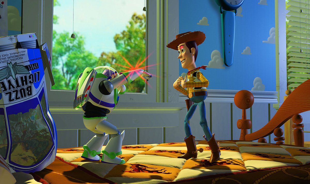 No importa cuantas veces la vea, siempre voy a disfrutar esta película como cuando la vi por primera vez cuando era un nene 

El humor, la animación, la música, todos los momentos de Woody con Buzz y todo ese final con los juguetes asustando a Sid

Mágica en todo sentido ❤️‍🩹