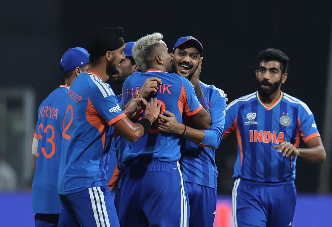Aakash2424's tweet photo. दमदार प्रदर्शन… शानदार जीत! 🇮🇳🏆
लगातार जीत जारी है 🎖️🎖️🎖️
#ICC #T20WorldCup में ऐतिहासिक जीत दर्ज कर भारत को गौरवान्वित करने हेतु विश्व विजेता भारतीय क्रिकेट टीम के खिलाड़ियों को हार्दिक बधाई एवं अनंत शुभकामनाएँ।
जय हिंद! 🇮🇳
#INDvsNZ #IndiaVsNewZealand #ICCT20WorldCup2026. https://t.co/l4Y5QQEovk