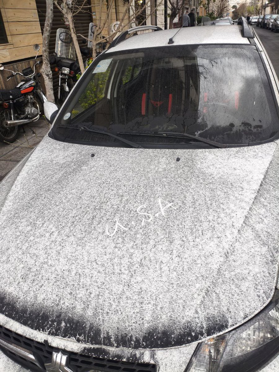 أمطار طهران حمم …
🇮🇷