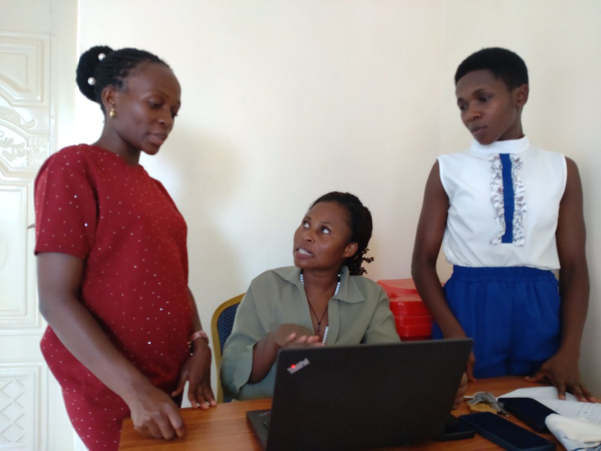 masika_sar71623's tweet photo. Today, I celebrate all the incredible women at my workplace and in the whole world, your strength, kindness, and courage make a difference everyday.
#IWD #womenleaders #equalityforall #RUDIWA https://t.co/FKrEaDgDbe