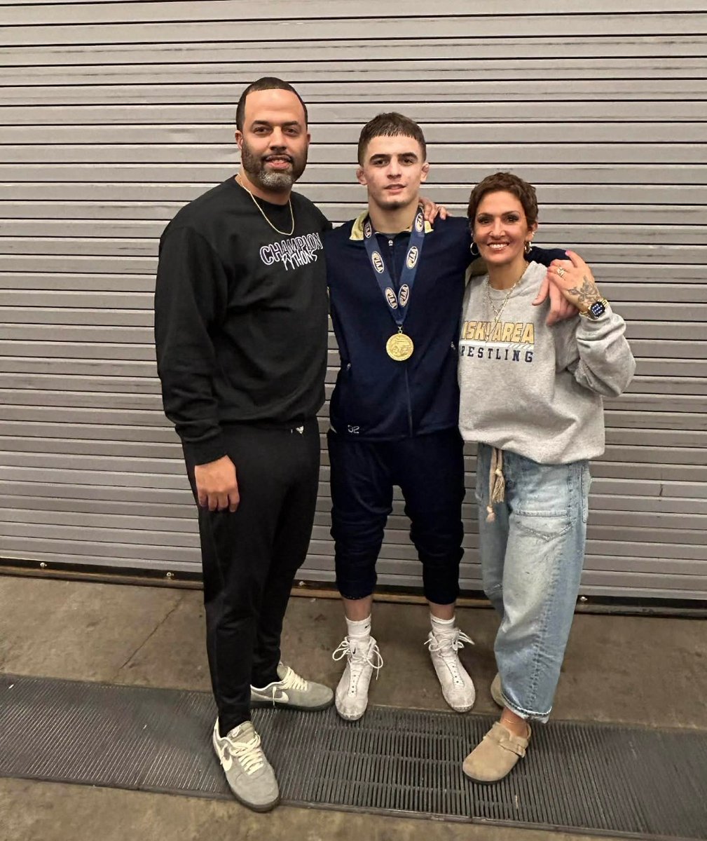 greghutch344's tweet photo. Mario won his first high school PIAA State Title as a sophomore. He outscored his opponents 52-5. Extremely grateful for all his coaches and partners!  Lion Hunting Lions https://t.co/wvjrdPnF18