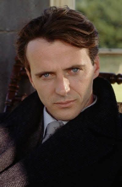 barbaravitali2's tweet photo. Happy Birthday to #AidanQuinn March 8,1959 #LegendsOfTheFall #Elementary #Crusoe https://t.co/8FKzX3wFrx