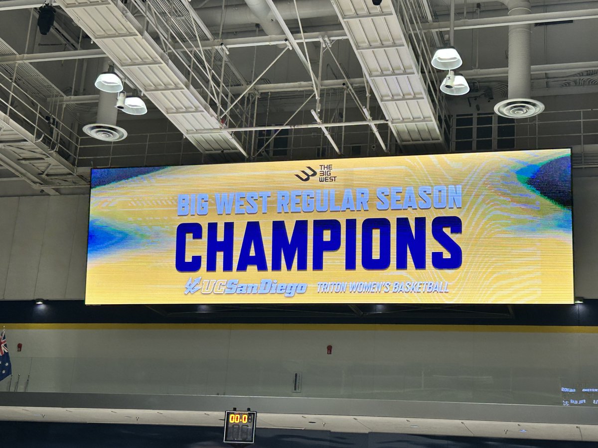 AndyFeeUCSD's tweet image. Combined 94 wins for @UCSDwbb &amp;amp; @ucsdmbb the past two seasons. @BigWestSports Tournament in Henderson, NV this week to defend their titles from last season. Help us continue to build our championship culture in the classroom &amp;amp; on the court! crowdsurf.ucsd.edu/campaigns/supp… #Boom 🔱🏀