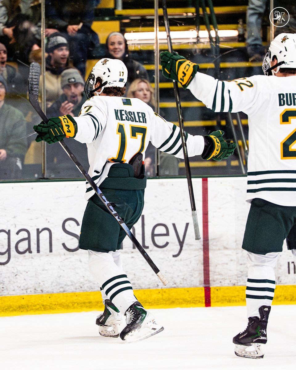 UVM Men's Hockey tweet media