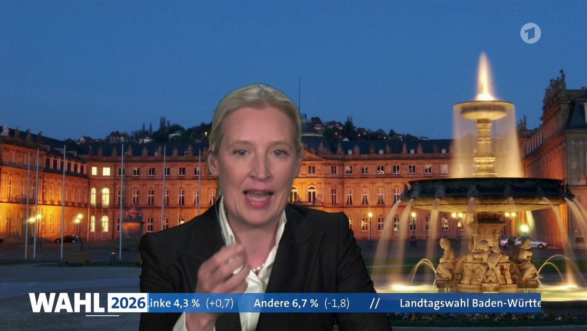 L8nighttracker  tweet media