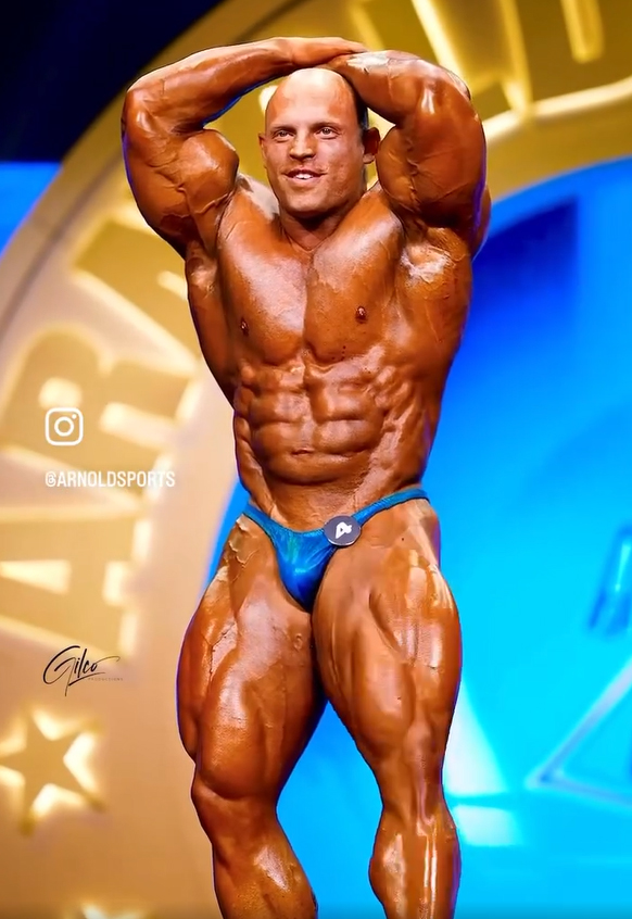 Pump Room 💪 tweet media