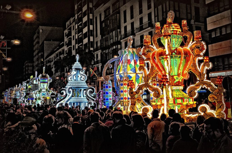 memoirsofspain's tweet photo. For those in #Valencia this week, the #Magdalena festivities are in full swing. The giant illuminated #gaiatas are on display till the 15th March - please drop a photo in the comments if you get a chance to see them! 😍
https://t.co/iMqoCutQ5e

#fiestasdelamagdalena  #castellon https://t.co/BBhyaAKGeT
