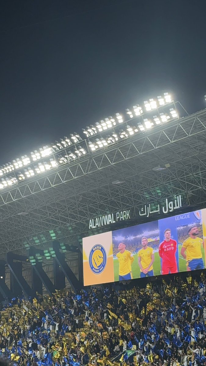 ii_sii0's tweet photo. 💛💙 https://t.co/X43DjmPQwX