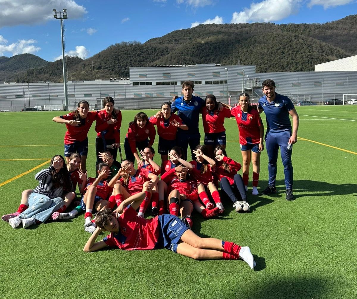 Unió Esportiva Olot tweet media