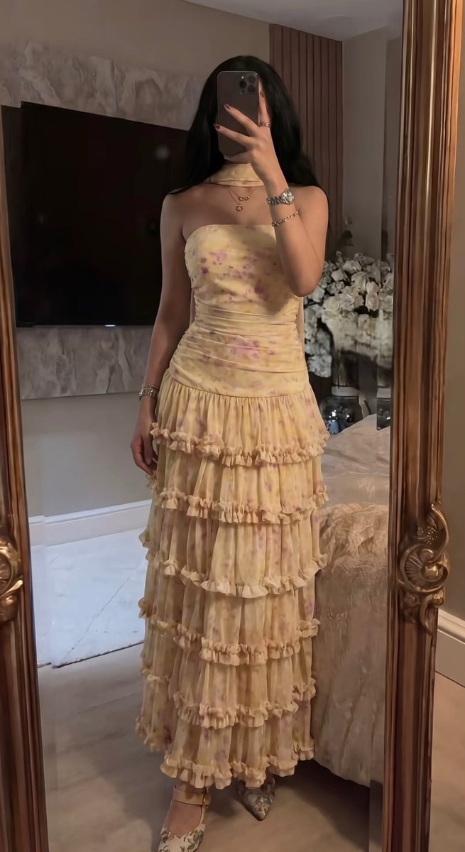 سَـحـر tweet media