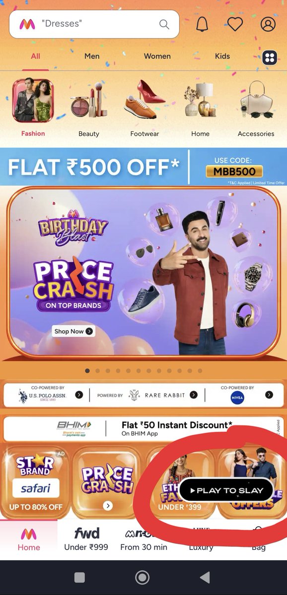 DesignsYaseen's tweet photo. @MyntraSupport @myntra ... Please remove this fu**ing play button man ... It's quite disgusting.... Whenever I'm trying to swipe up it's getting opened again and again ... Its quite irritating https://t.co/TktHBCVGmr
