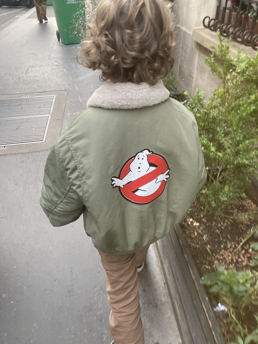 SchnockRevue's tweet image. Happy B to my favorite ghostbuster and the next master Schnock.
#junior