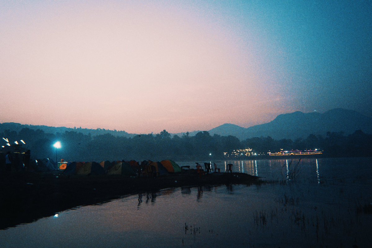 laavanya tweet media