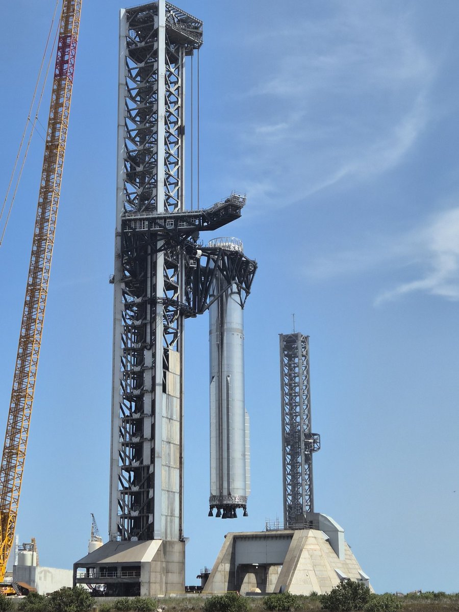 Rocket Ranch StarBase tweet media