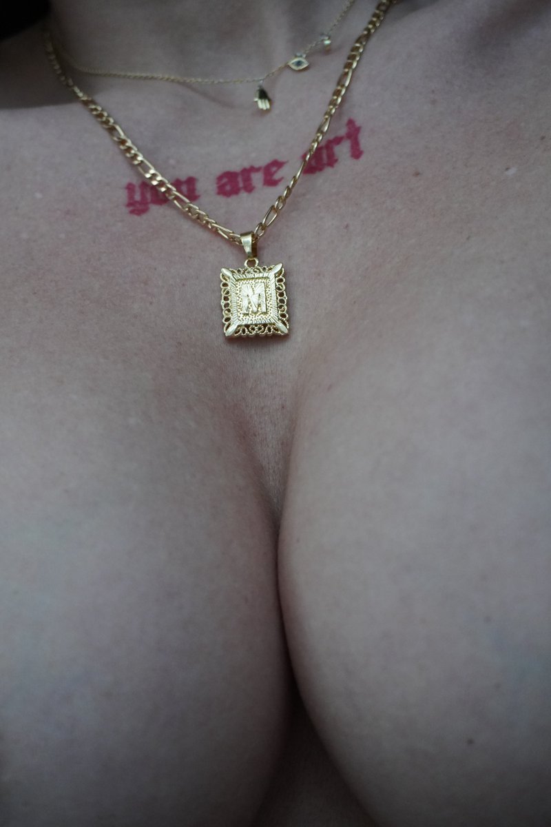Mellow0417's tweet photo. two good reasons to sub ( . Y . ) #onlyfans #thicknjuicy #linkinbio https://t.co/Yb2R0vfKqq