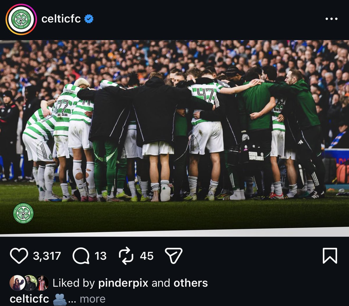 Críostóir tweet media