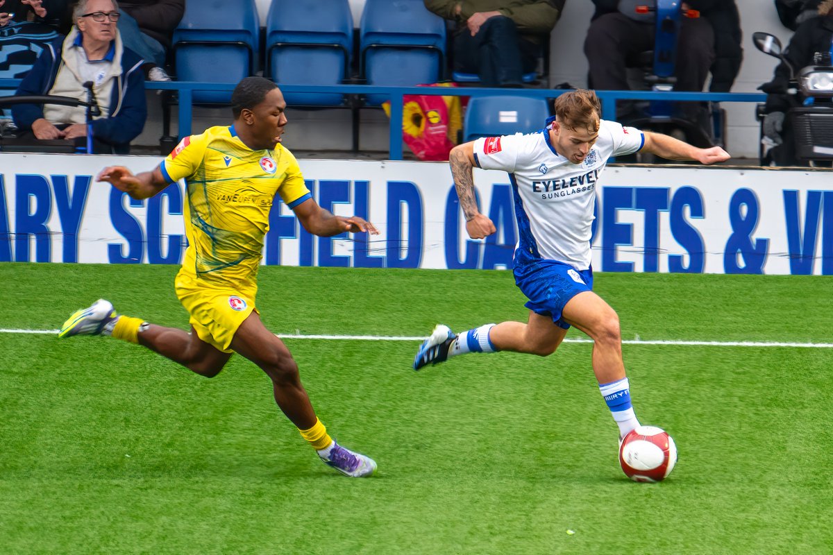 GomboczSteve's tweet image. Player action during the game Bury v Vauxhall Motors on 7/3/26. It was a hard game. #BuryFC #PartOfIt @whitebluearmy
@buryfcofficial #bfc140 #shakers