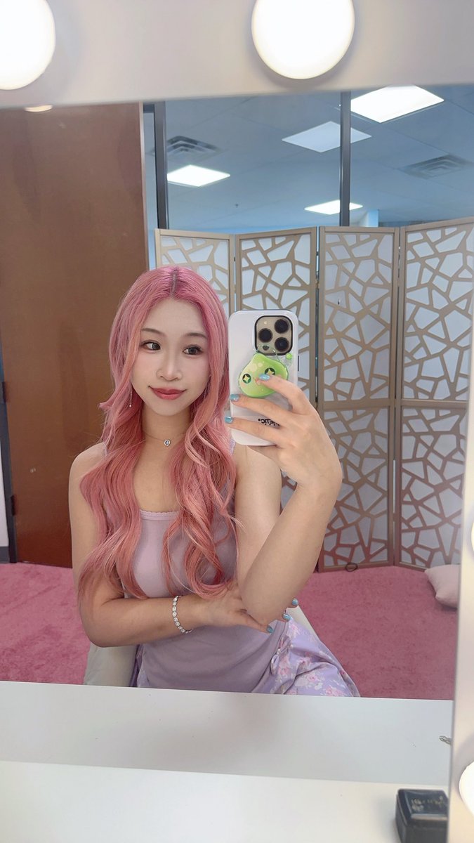 kristie 💫 tweet media