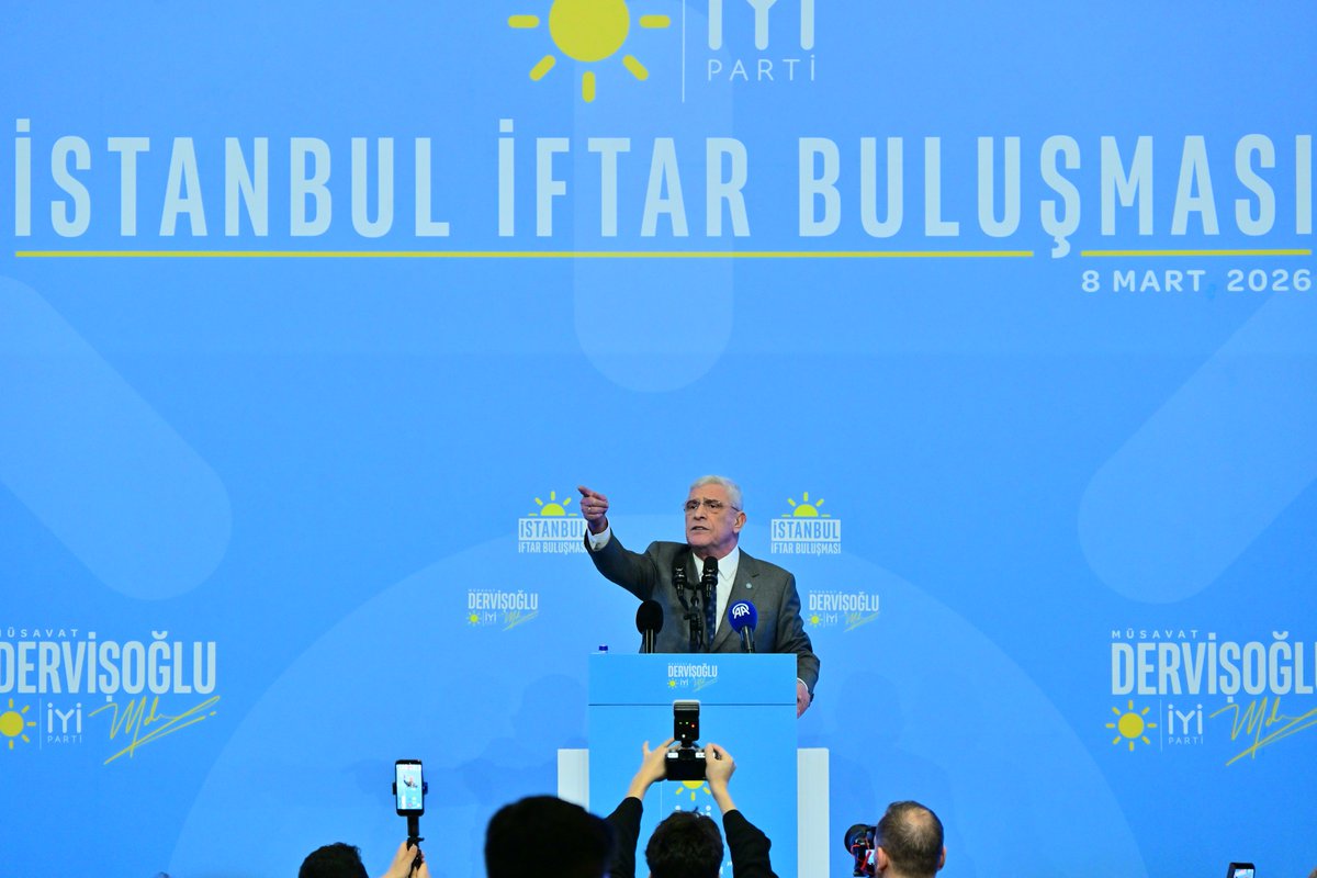 Sabrın, doğru yolun, sebatın, inadın, dostluğun ve dayanışmanın sonucudur bu kalabalık...

İstanbul Teşkilatımız mübarek Ramazan'ın bereketini bu salona taşımış...

Yolumuz aydınlık, önümüze bakıyoruz!

<a href="/MDervisogluTR/">Müsavat Dervişoğlu</a> 
<a href="/iyiparti_34/">İYİ Parti İstanbul</a> 
<a href="/Yucel_Coskun/">Yücel Coşkun</a>