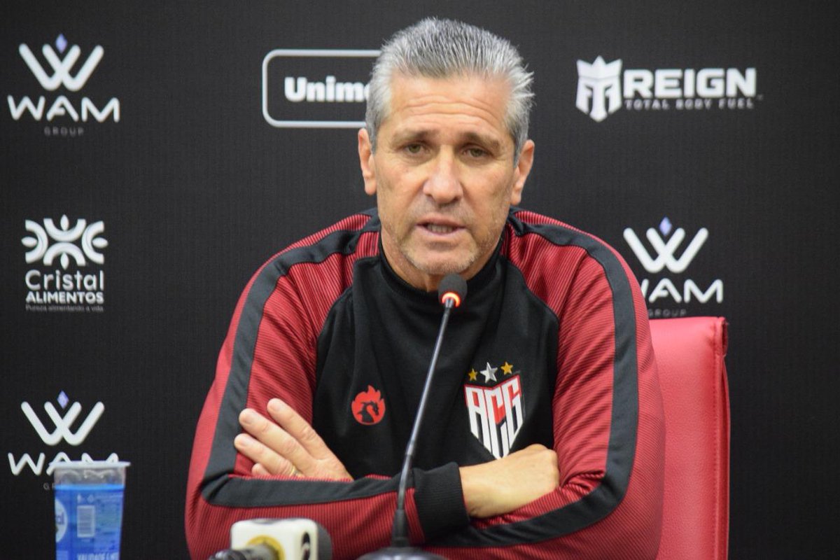 Ana Lívia Dias tweet media