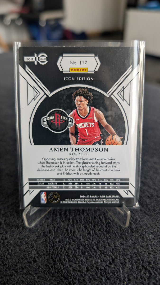 J'ai également ses deux jolies cartes disponibles à la vente . Venez en dm si vous êtes intéressés ✌🏼