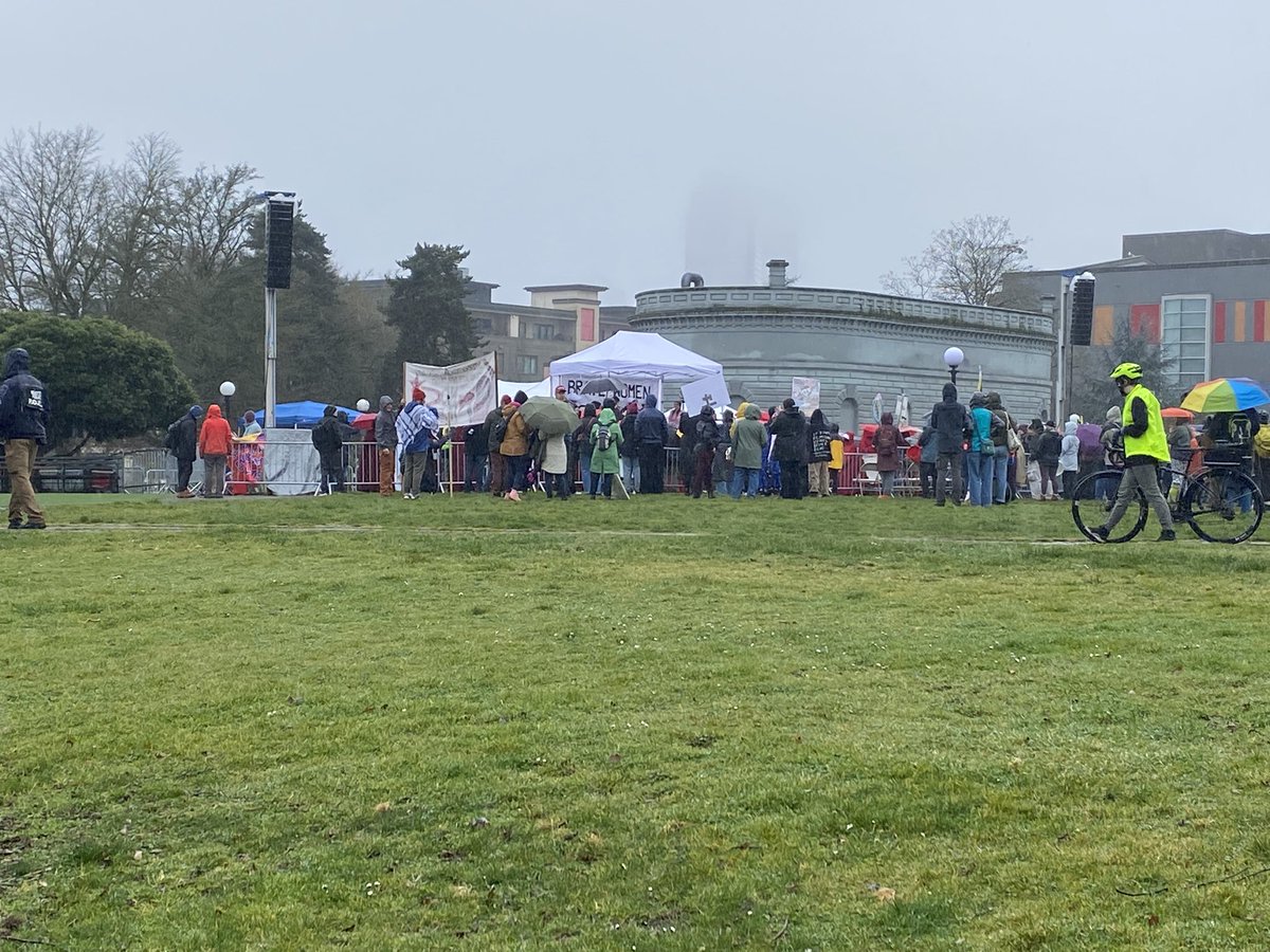 Seattle Police Department tweet media