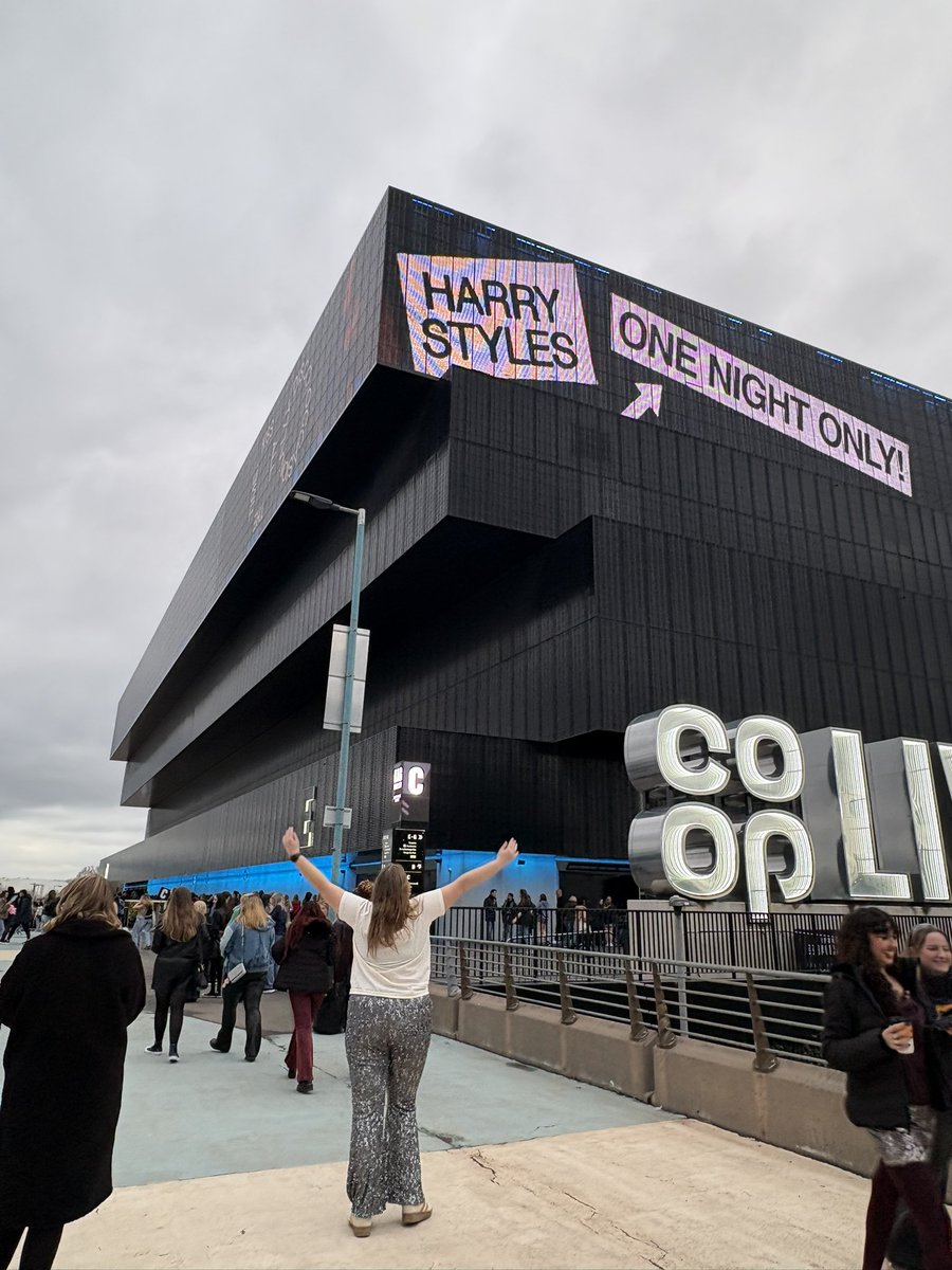 elle | forever forever tweet media