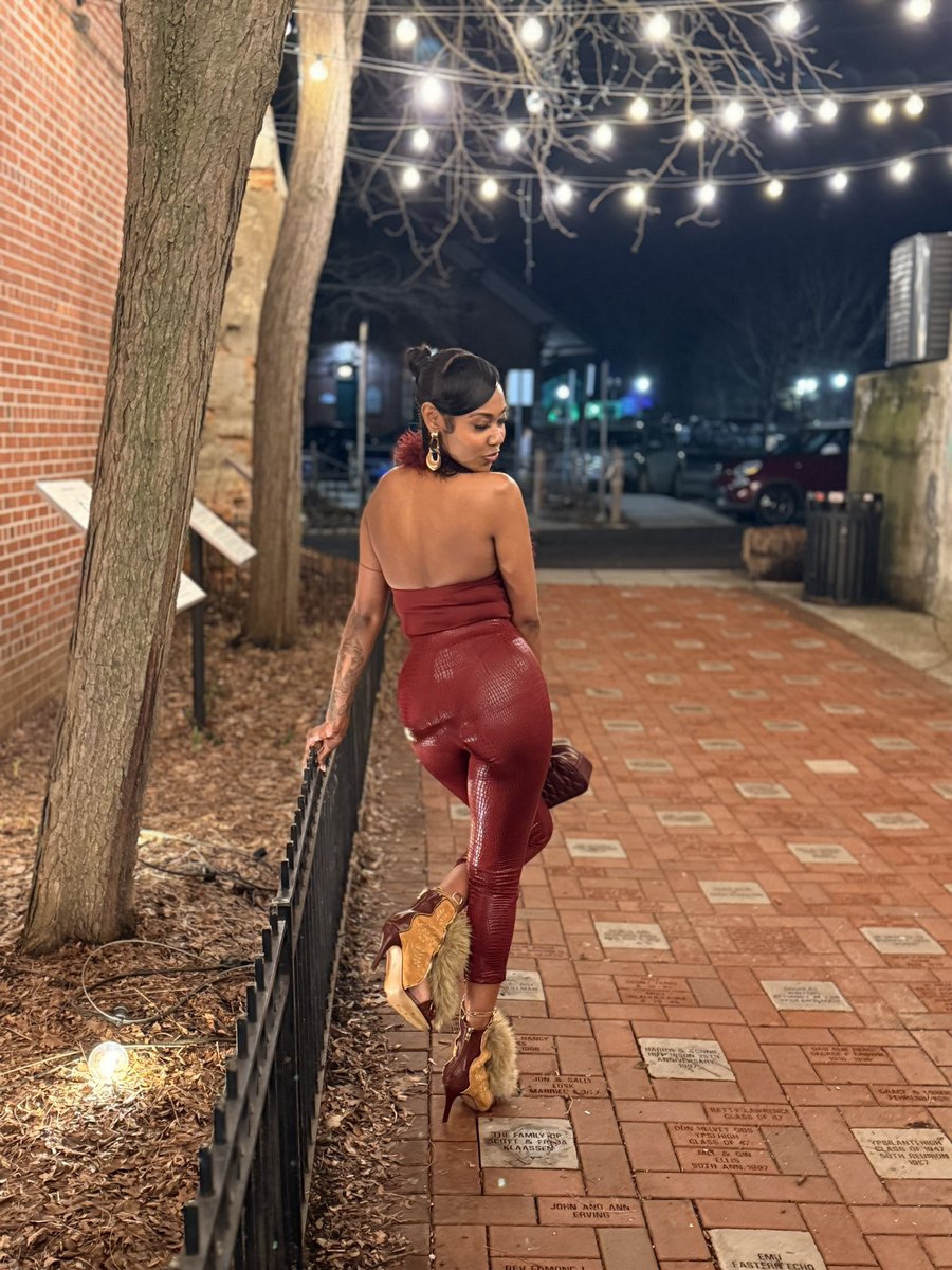 only1ari___'s tweet photo. Ain’t no prime, I get better with time ✨ https://t.co/ncMEO9PJ2N