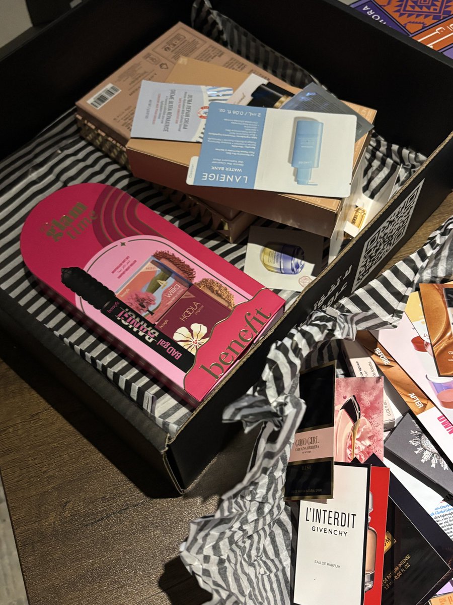 رايـڤن tweet media