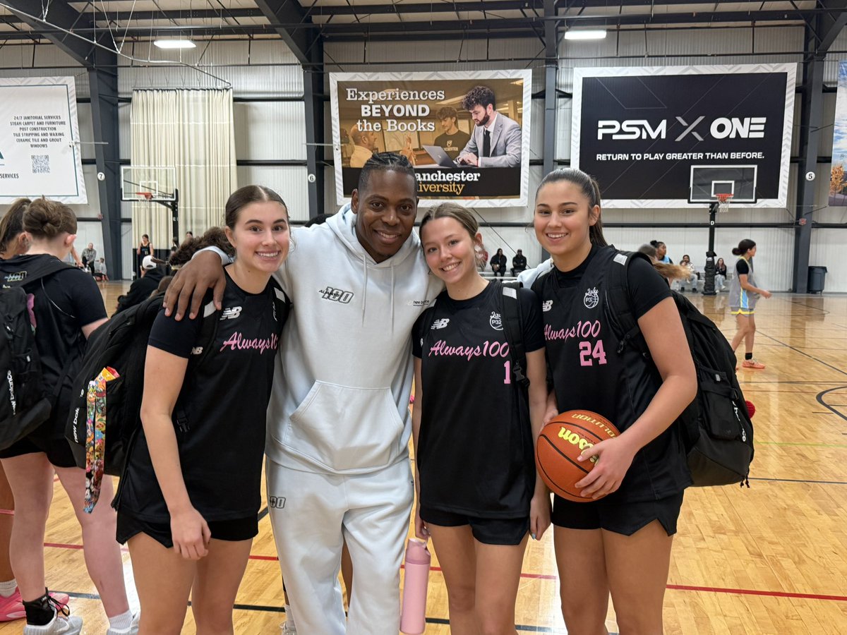 Always 100 tweet media