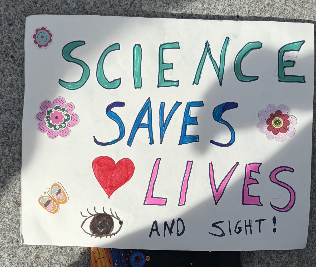 SkeptVet's tweet photo. Small but motivated crowd at #standupforscience San Francisco! https://t.co/1mxA9Vwdky