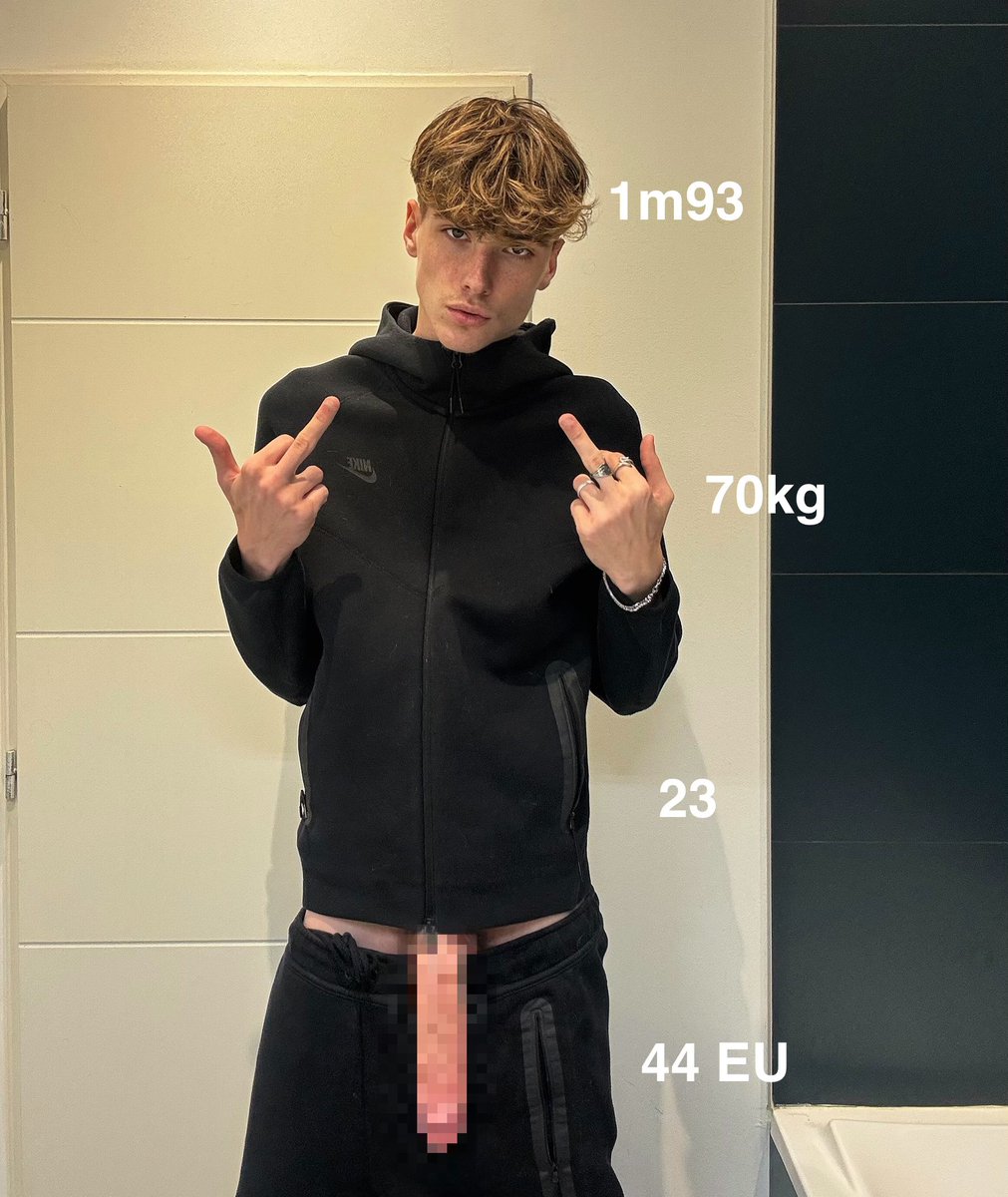 max tweet media