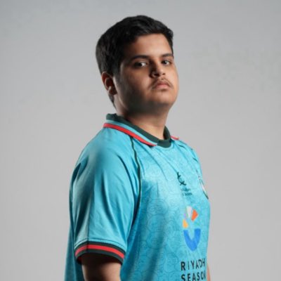 Twis S7wi tweet media