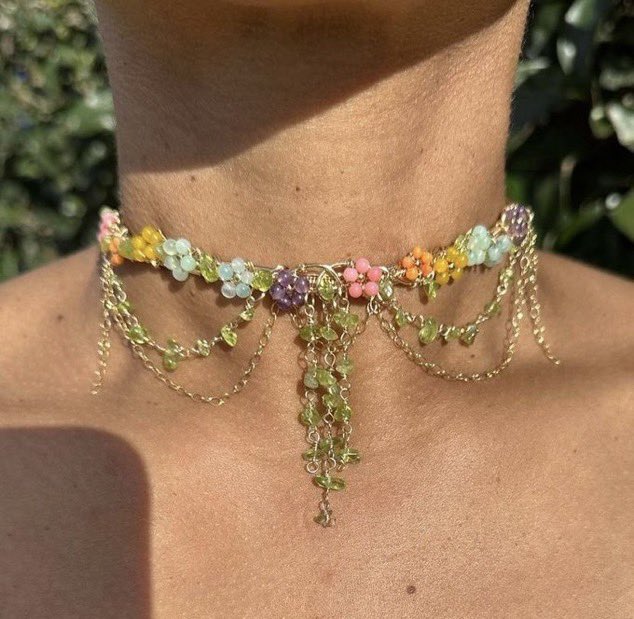 𝓑 🦢 tweet media