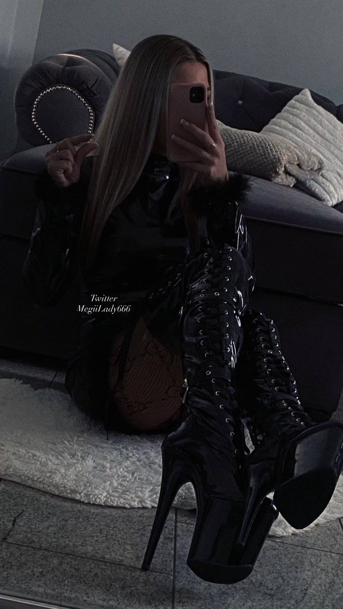 Weißt du, was mich an dir reizt? Nichts. Nur die Macht, dich zu brechen, macht dich überhaupt interessant. 👠