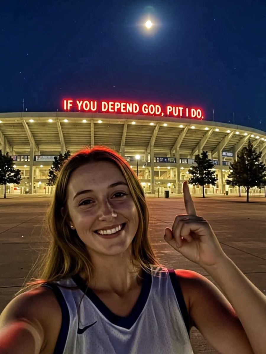 Daniel Titus (The Preacher) tweet media