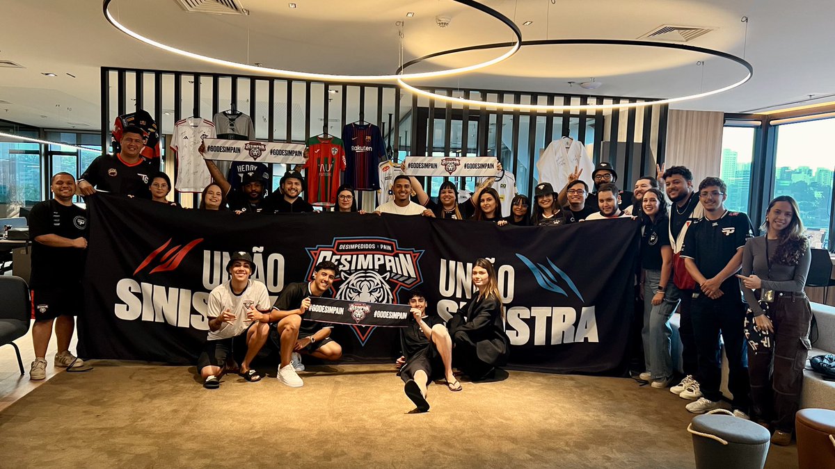 DesimpaiN tweet media