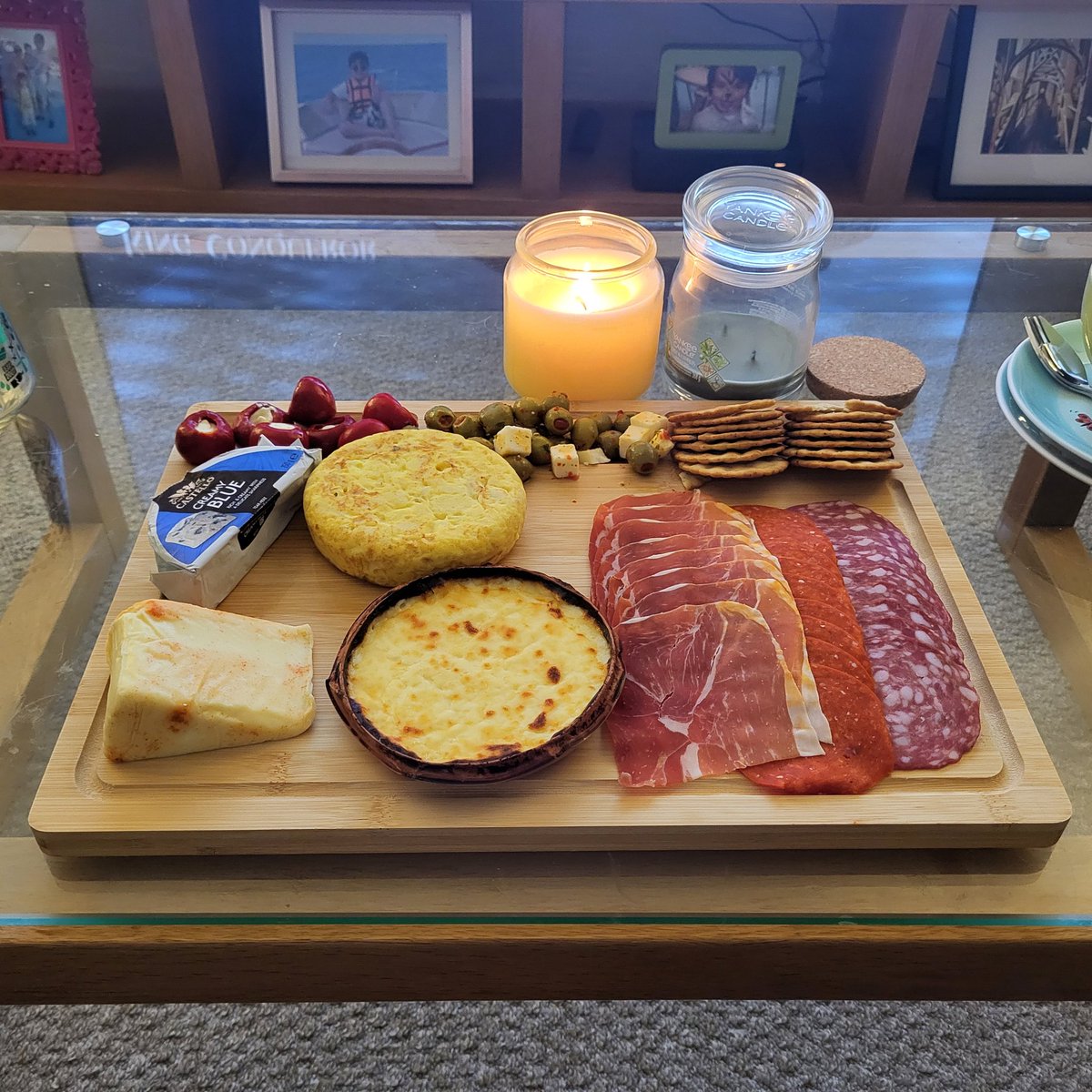 Lucky Tony tweet media