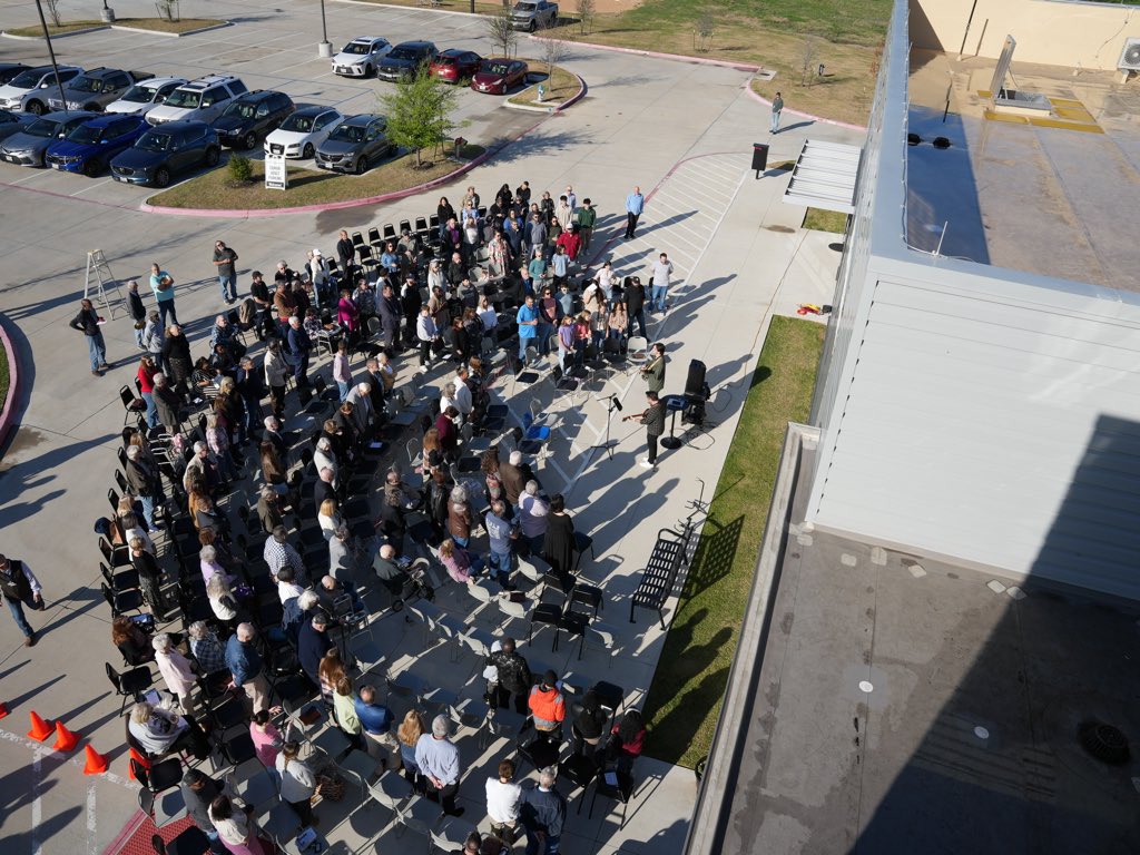 fbcrowlett's tweet photo. Today was a great day due to a great effort from our church family. Staff and volunteers all worked together to pull off a service outside! We had two baptisms and professions of faith, on a day some thought we would cancel. Great job everyone! https://t.co/6JKDp6poQH