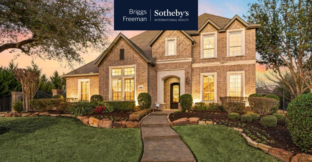 Presented at $1,650,000, 5803 Chalford Common, Colleyville TX, is new to market. 

Reach out to me directly, for a private tour or more information!✨✨

#Colleyville

Listed By: Kim Bedwell

Krystal Jost
Global Rea... briggsfreeman.com/listing/211866…