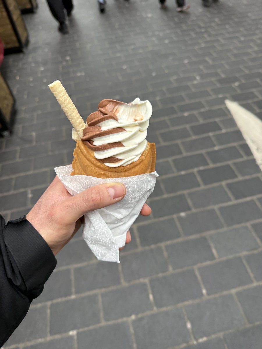 parsa 𒉭 tweet media