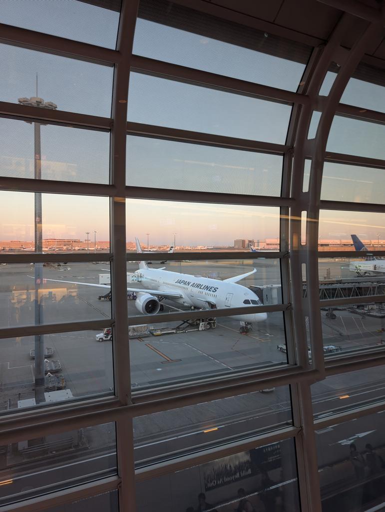 Ryo_Quantity's tweet photo. GDC2026（ゲーム開発者技術カンファレンス）参加のためサンフランシスコに出張です✈️。
ご参加の方々、現地でもよろしくお願いします！

Heading to San Francisco for GDC 2026.
Looking forward to seeing many of you there!
#GDC2026 https://t.co/V5ZFQDoPGf