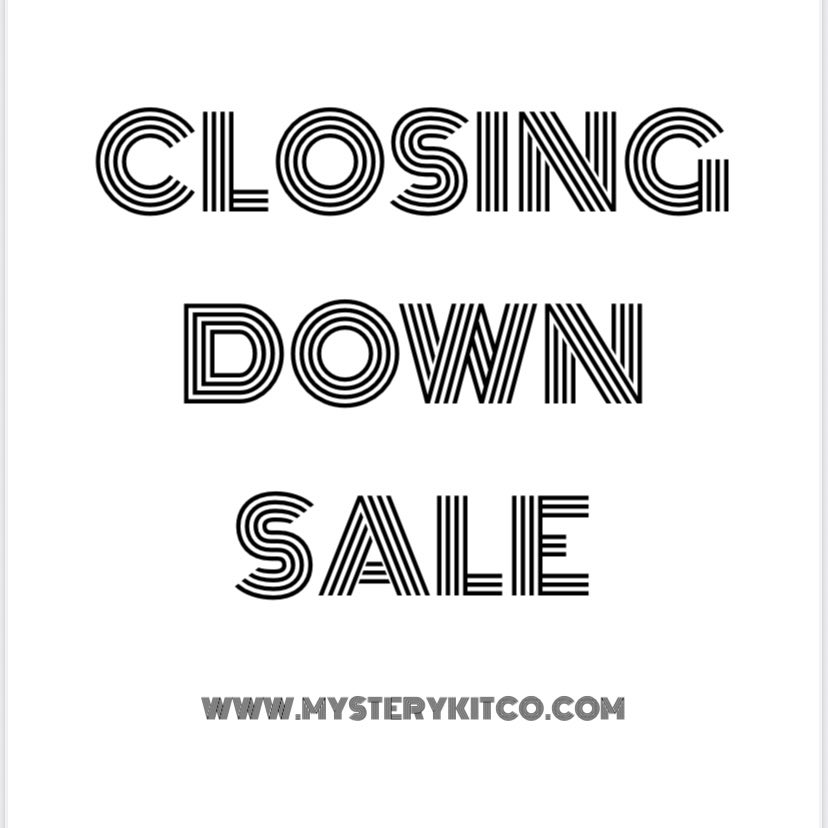 MysteryKitCo's tweet photo. JUST A FEW SHIRTS LEFT AND A FEW DAYS TO GO… ALL REMAINING STOCK 6️⃣0️⃣% OFF!

https://t.co/fsnX17xY6G https://t.co/RBGEiqnKzr