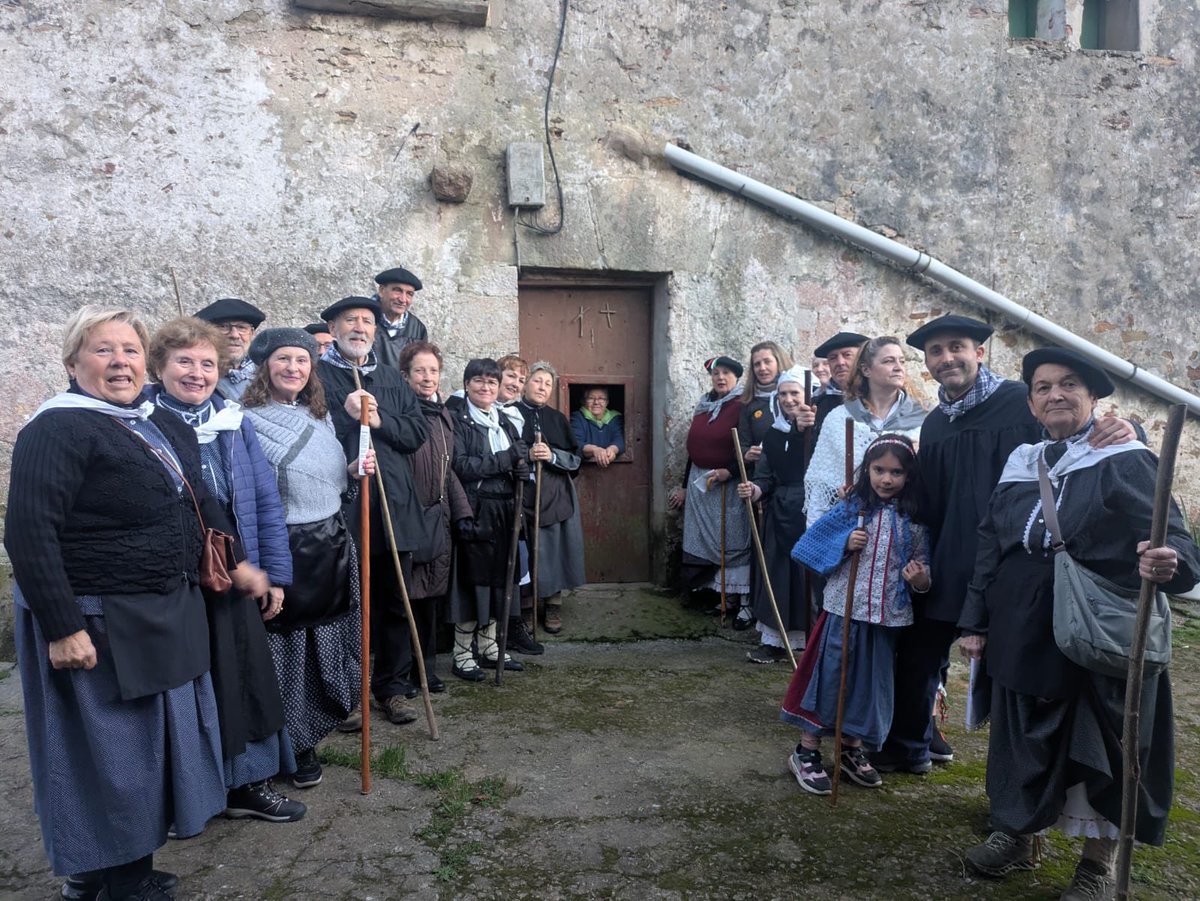 altzanet tweet media