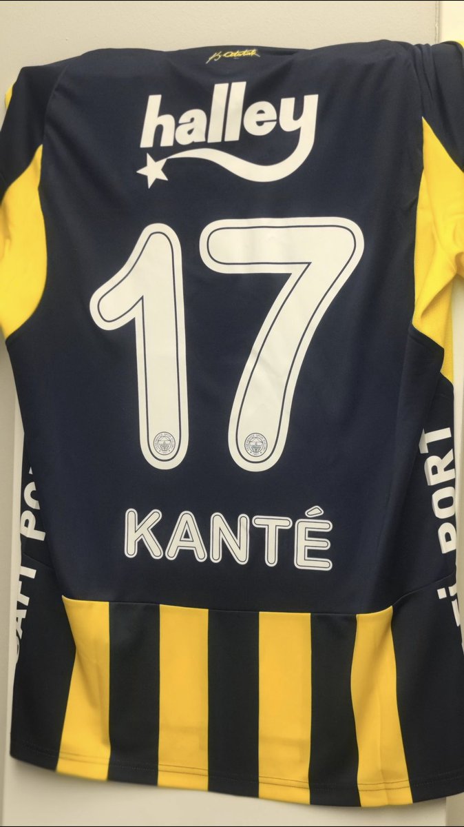 Galibiyetin şerefine 

Bir takipçime Kante forması hediye edecem 
Bu paylaşımı beğen Yorum bırak beni takip et 

48 saat içinde açıklıcam bol şans