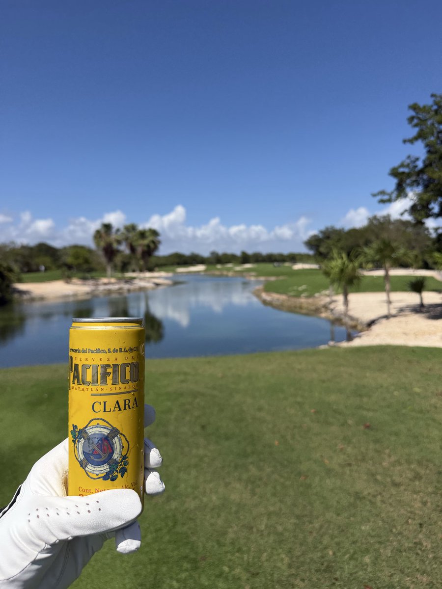 Marshalldahorse's tweet image. PGA Rivera Maya at Tulum Country Club, I am inside you. #ThanksDad