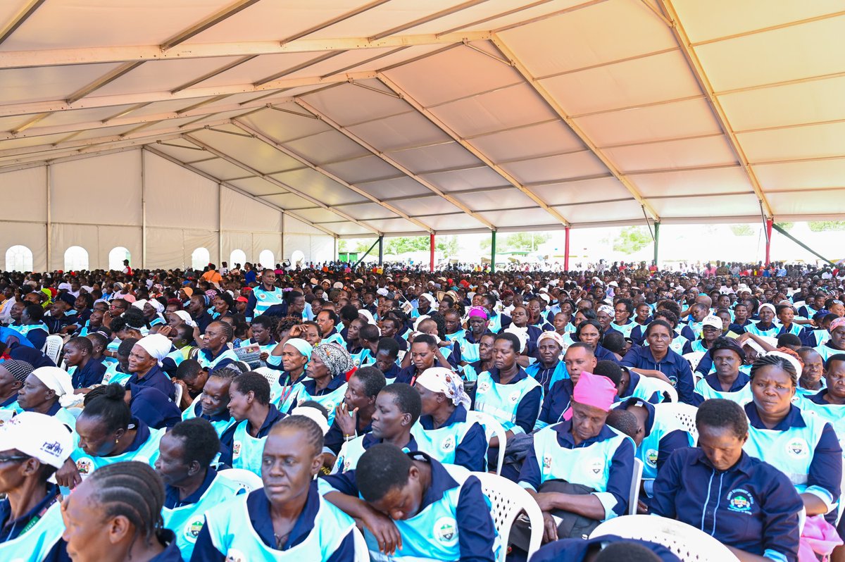 psmuthoni's tweet photo. I joined His Excellency President William Ruto, the Cabinet Secretary for Health Hon. Aden Duale, Head of Public Service Felix Koskei, other leaders and members of the community for a Thanksgiving Ceremony held in honour of my colleague, Principal Secretary for Medical Services, Dr. Ouma Oluga.

Dr. Oluga is an astute and dedicated public servant whose wealth of experience, professionalism, deep understanding of the health sector and passion for improving healthcare make him well suited to steer the Medical Services docket.

I look forward to continuing to work alongside him in our shared commitment to strengthening Kenya’s health systems.
