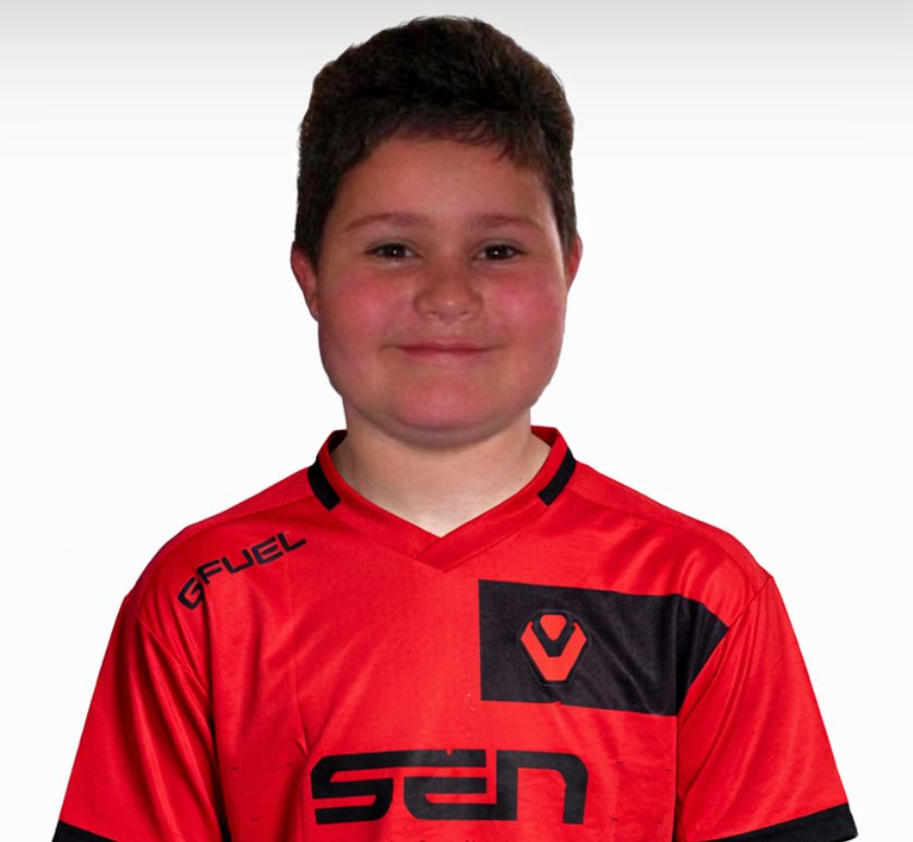 ChillBearsVAL's tweet photo. 🚨 Sentinels is reportedly set to bench Yan 🇧🇷 

The organization is in advanced discussions to sign ZAHBALL

(via: @robmooreEsports @derekk617) https://t.co/g8TBL8lp8h